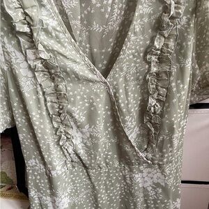 Floral Ruffle V-Neck Dress